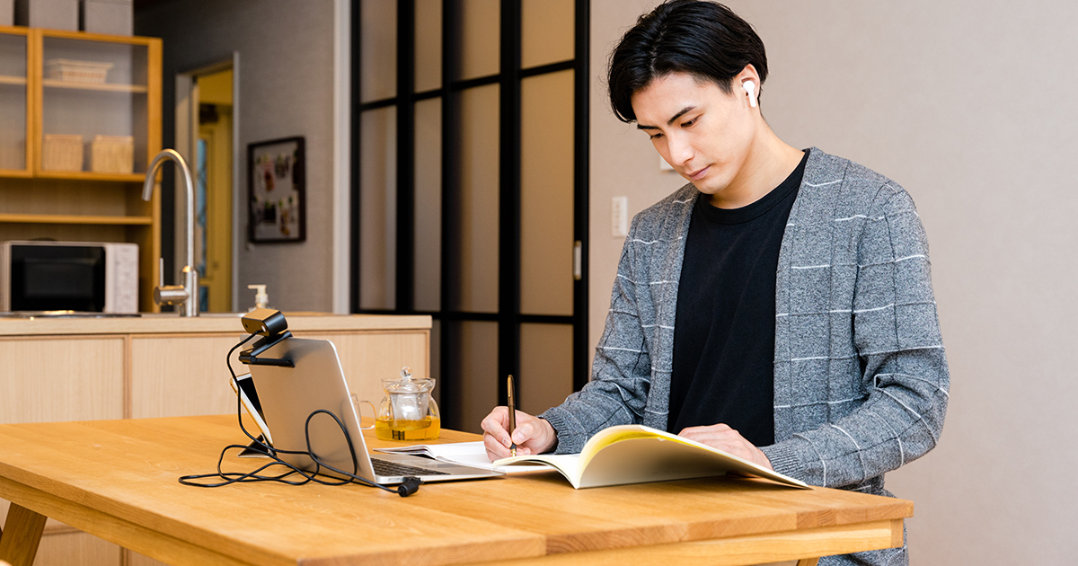 社内教育だけでは向上しにくい英語力